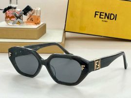 Picture of Fendi Sunglasses _SKUfw53702295fw